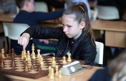 Potez za pobjedu: Uveli su šah kao izvannastavni predmet