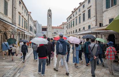 U Hrvatskoj turisti iz 70 zemalja