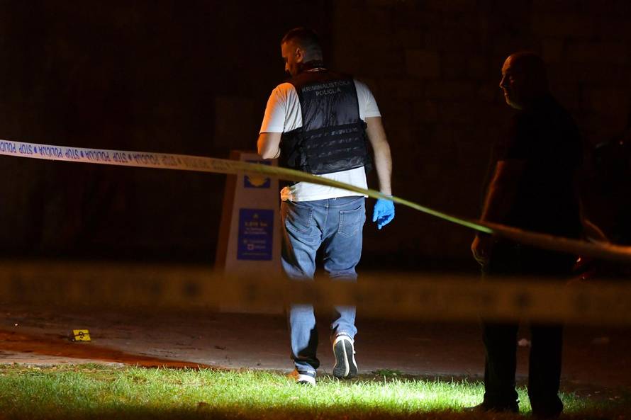 Ženu u Šibeniku usmrtila je signalna raketa? Gori oko 40 sekundi, koristi se na čamcima