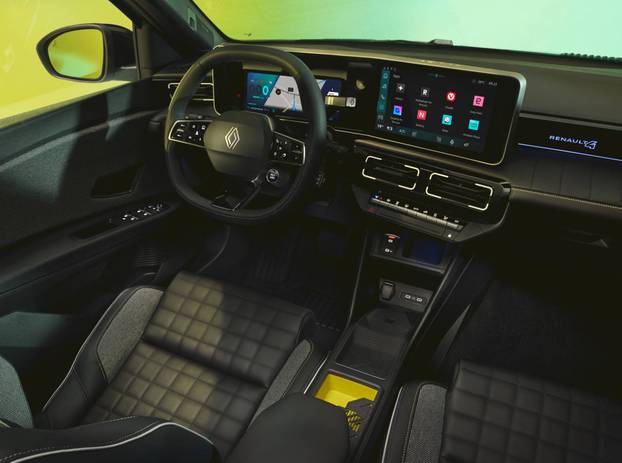 RENAULT 4 E-TECH ELECTRIC (B1317)