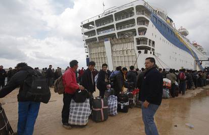 Radnici Montmontaže krenuli brodom iz Libije prema Malti