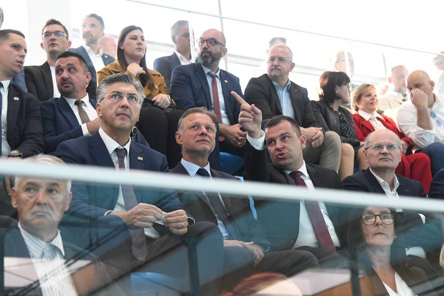 Bjelovar: Svečano otvorenje Geotermalnog sportsko-rekreacijskog parka Wellovar
