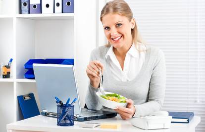 Prehrana za zaposlene: Brzi obroci i 1 kg manje u tjednu