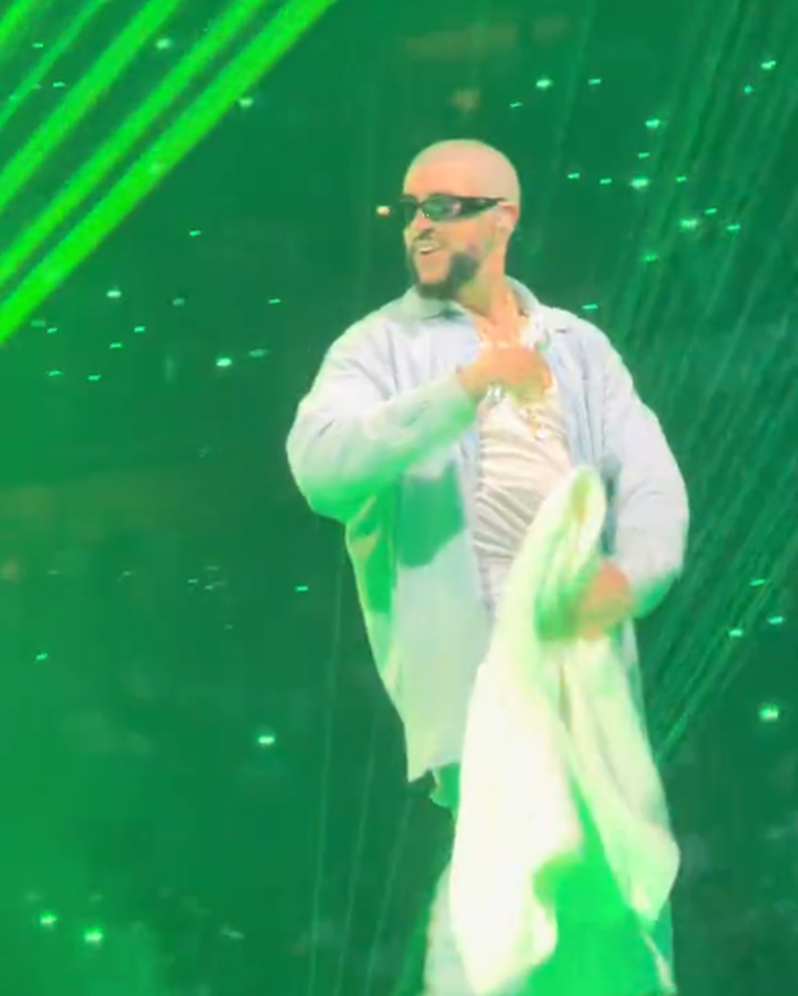 VIDEO Ups! Plesačica je zapela guzom za međunožje pjevača: 'Što će mu reći Kendall Jenner?'