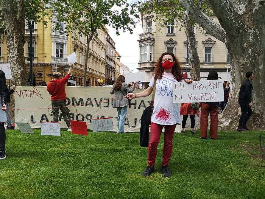 Prošao Hod za život, na ulice izašli i građani koji se protive
