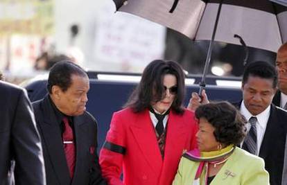 Obitelj Michaela Jacksona zatražila drugu obdukciju