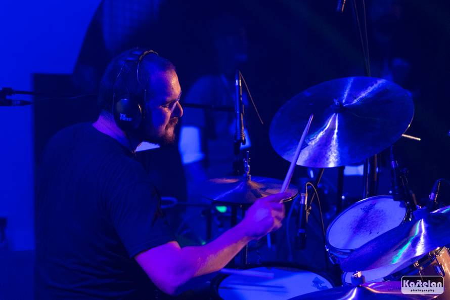 Vitasović je studenticu pozvao na stage pa su skupa zapjevali