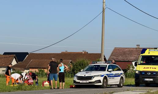 FOTO Mu&scaron;karac autom sletio s ceste u Donjem Dragono&scaron;cu, u bolnicu ga vozili helikopterom
