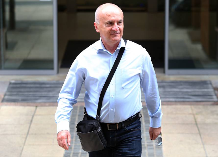 Grbin: Ja nisam Pernar da bih čekao  da netko pozove stražu