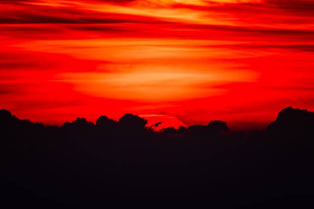 Gornje Sitno, Mosor: Pogled na zalazak sunca