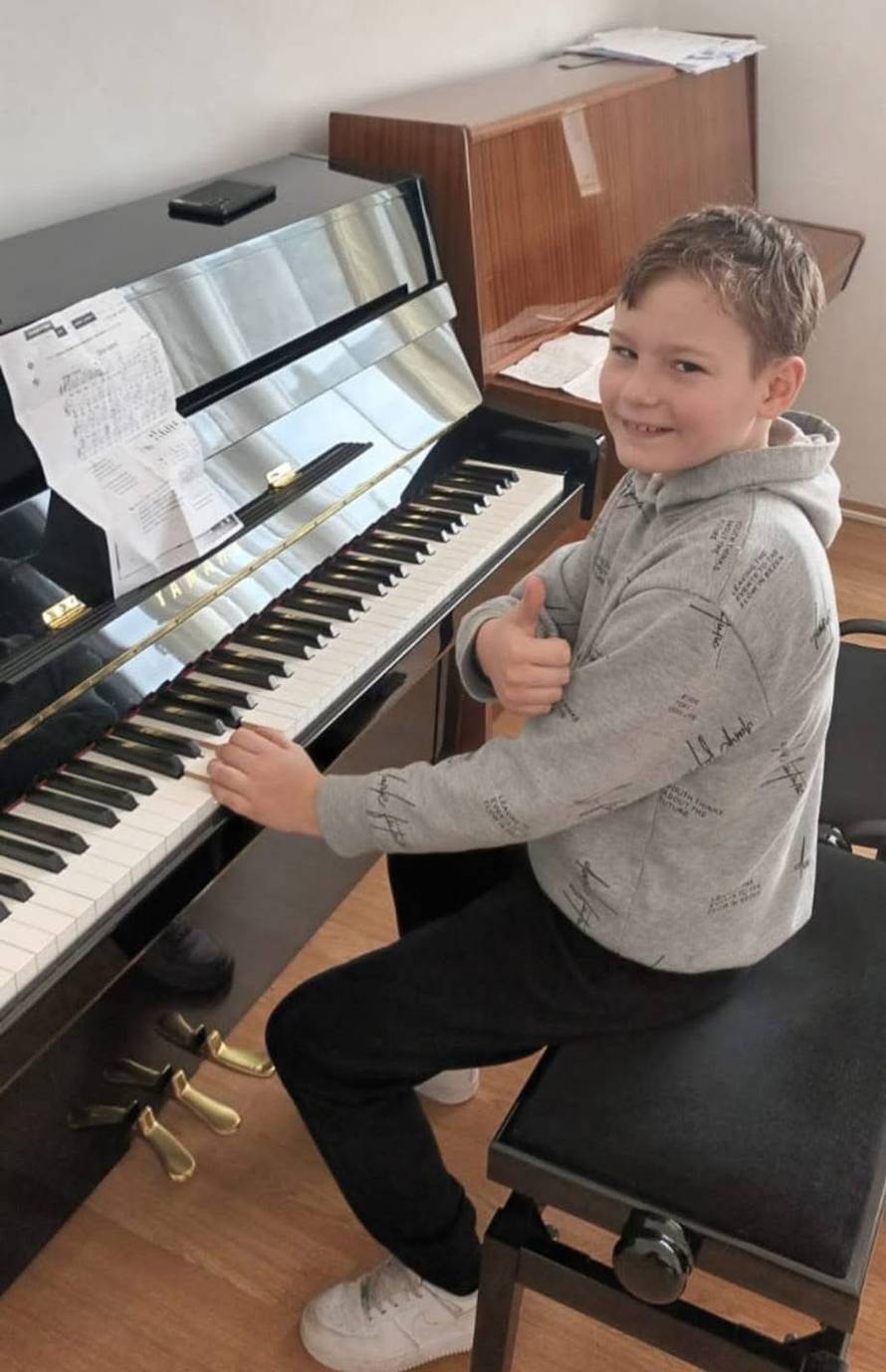 Marino (9) je uz mentora Gopca došao do pobjede: Hvala djedu koji mi je od mirovine platio put