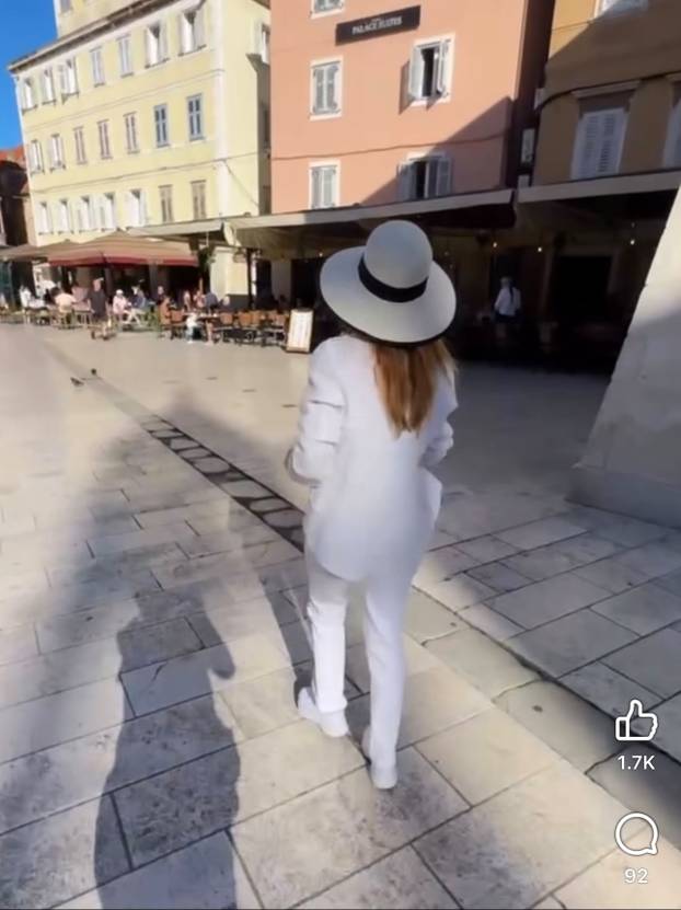 FOTO Od Jamesa Bonda do Splita: Žena vrač Jane Seymour oduševila figurom u 76. godini