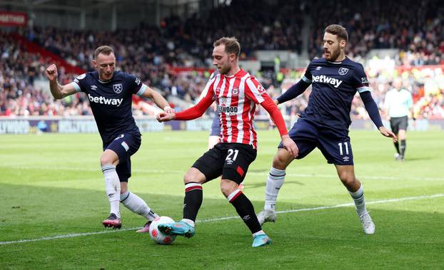 Premier League - Brentford v West Ham United