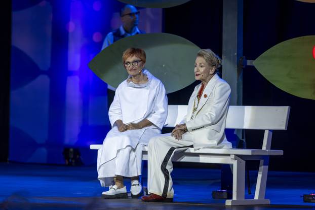 Vinkovci: 60. Vinkovačke jeseni pod sloganom "Jesen rumeni jabuka"