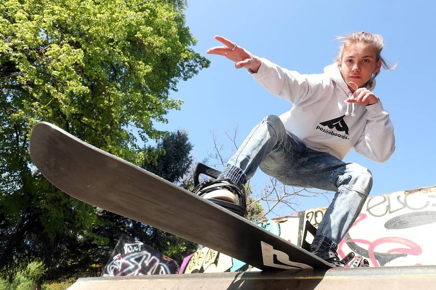 Najbolji hrvatski snowboarder Tino Stojak lovi Olimpijske igre