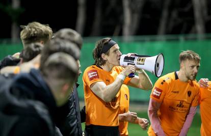 Šibenčani odbili putovati na utakmicu ako ne dobiju plaću, čelnici reagirali u zadnji tren