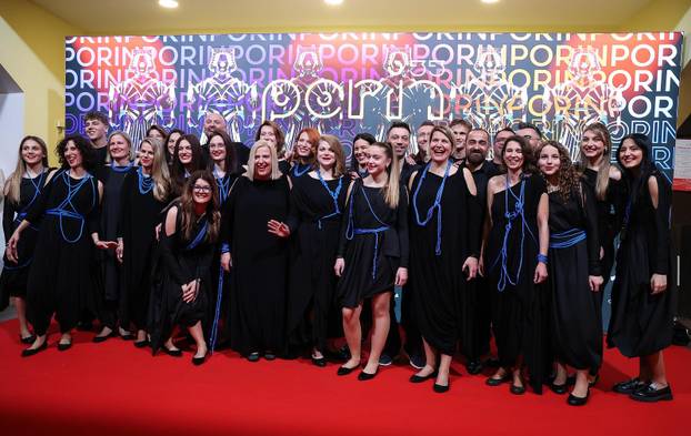 Split: Dolazak uzvanika na svečanu dodjelu 33. glazbene nagrade Porin