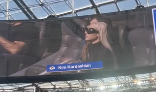 Kim se na utakmici pojavila na ekranu, evo reakcije publike