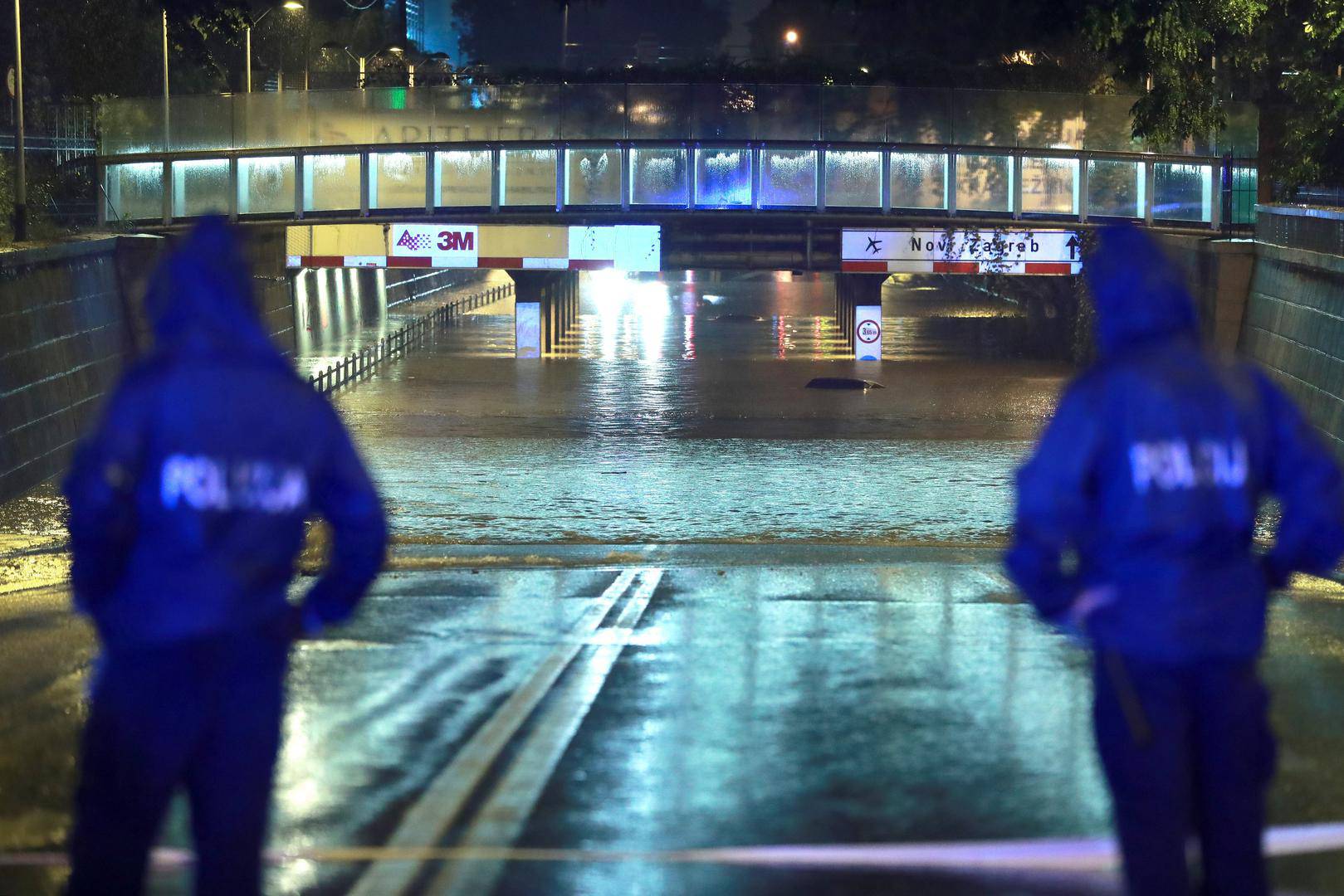 Jutro nakon poplave u Zagrebu: Saniraju Miramarsku ulicu