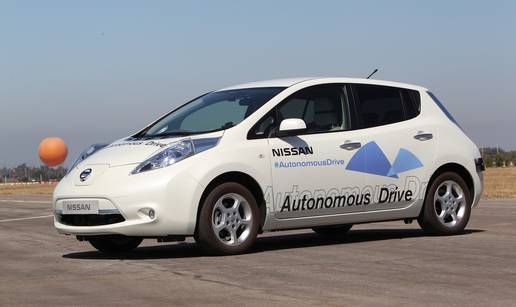 Nissan do 2020. želi prodavati više automobila bez vozača