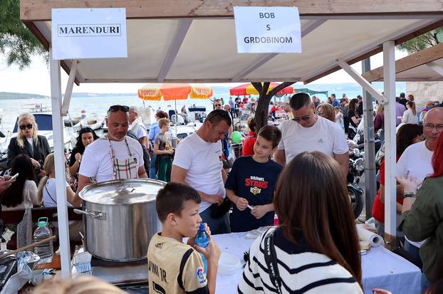 Kaštel Kambelovac: Održana tradicionalna Fešta o boba