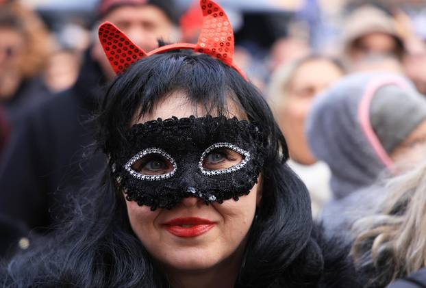 Velika povorka maskiranih grupa na 200. Samoborskom fašniku