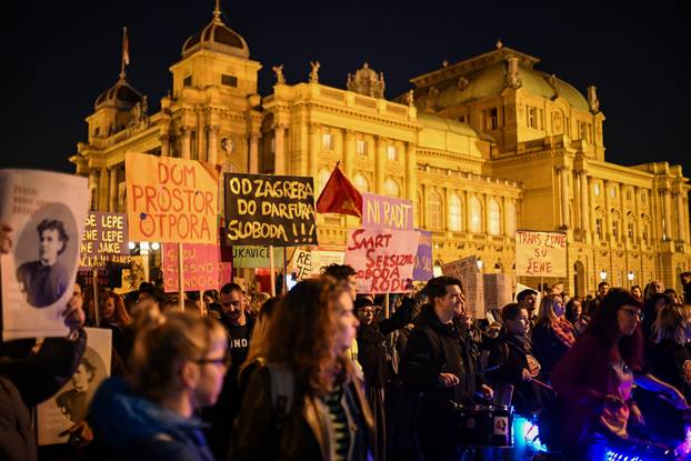 U Zagrebu održan Noćni marš za ženska prava u Hrvatskoj