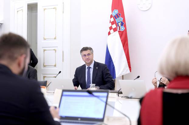 Zagreb: Rasprava Vlade o izvrÅ¡enju DrÅ¾avnog proraÄuna Republike Hrvatske