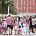 Ni korona ih nije zaustavila: 60.000 turista dolazi u Split