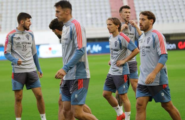 Split: Trening hrvatske nogometne reprezentacije uoči sutrašnje utakmice protiv Španjolske