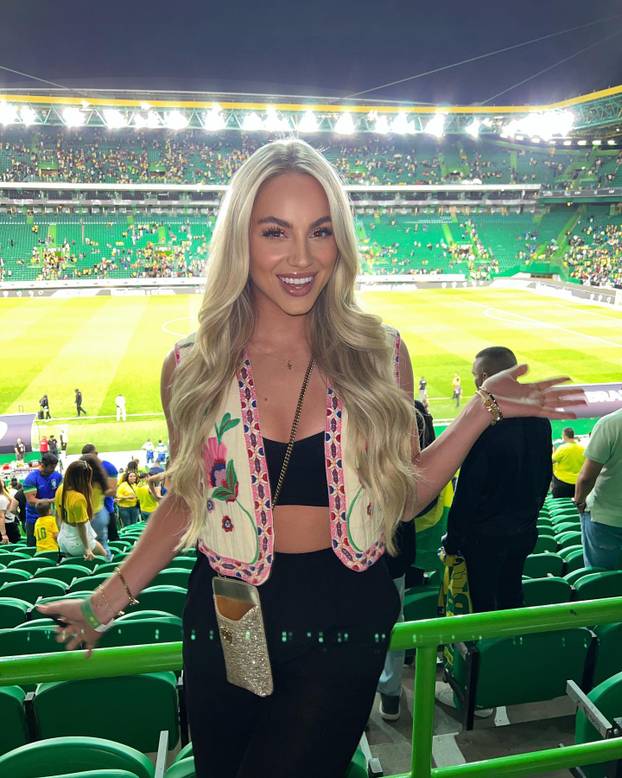 FOTO Najljepša nogometašica svijeta plakala je zbog momka. Sad ga ponovno mora napustiti