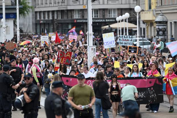Zagreb: 25. Povorka ponosa LGBTIQ zajednice "Korak po korak, iskorak!"