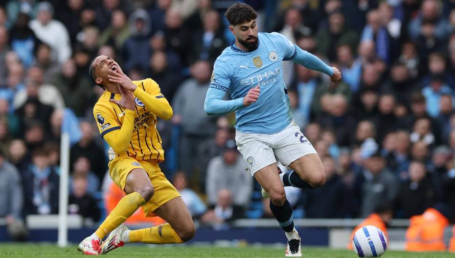 Premier League - Manchester City v Brighton & Hove Albion