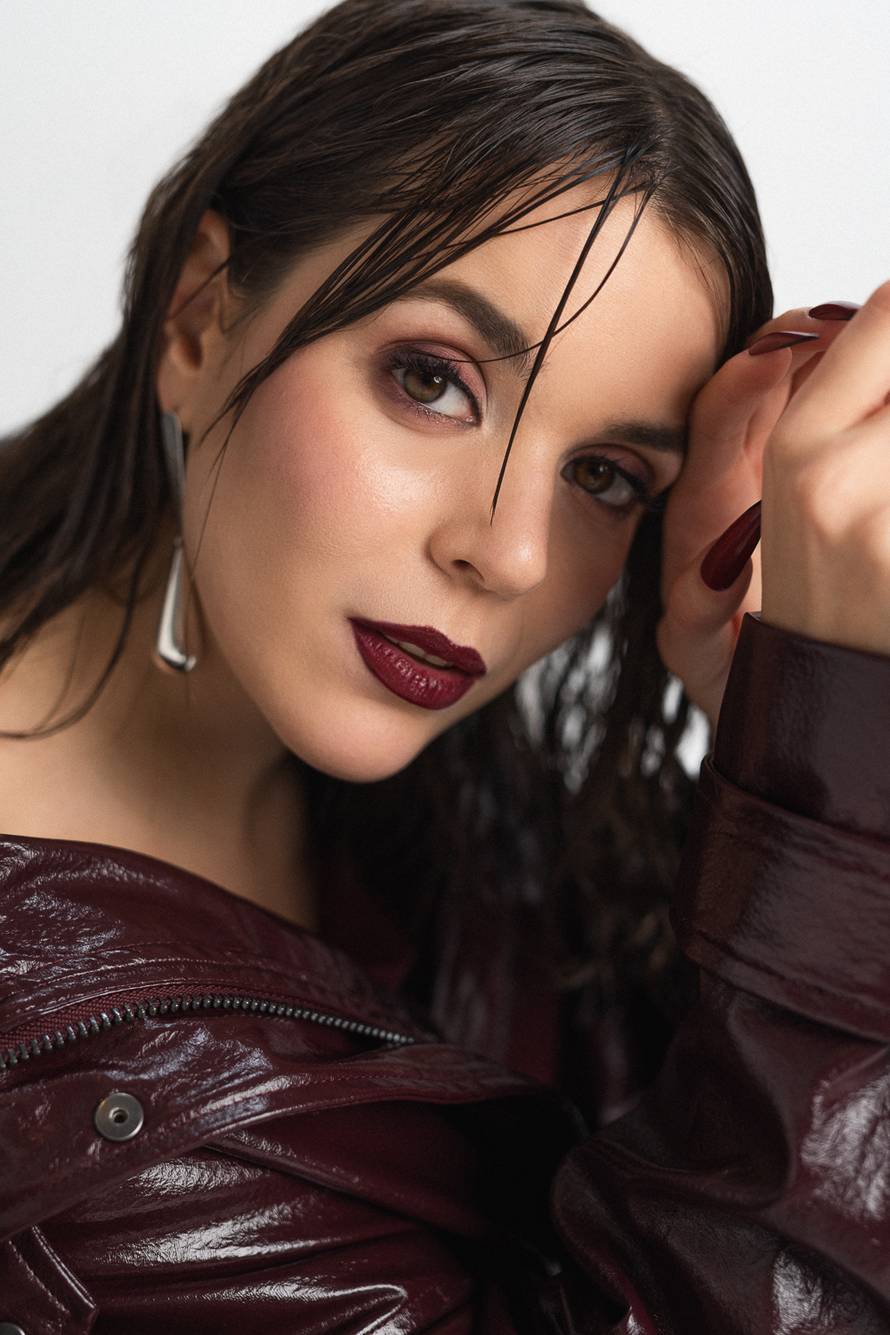 Lara Demarin se vraća na Doru s pjesmom Mantra: 'Cvek me naučio da se strpljenje isplati!'