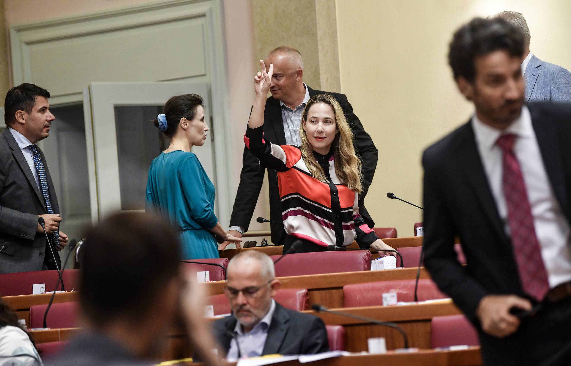 Zagreb: Treći dan izvanredne sjednice Sabora