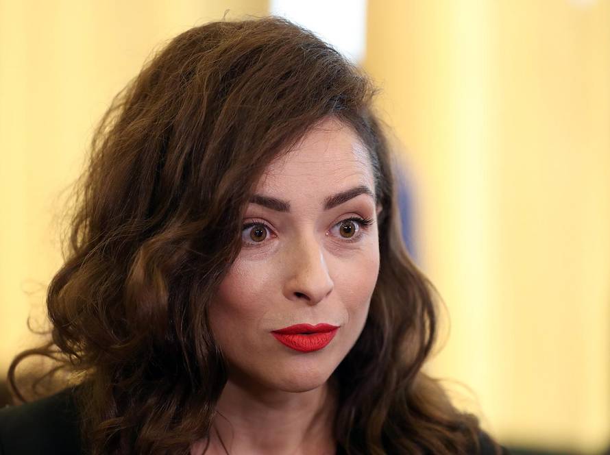 Zrinka Cvitešić pohvalila se novim uspjehom, a nagradu je osvojila za ulogu novinarke