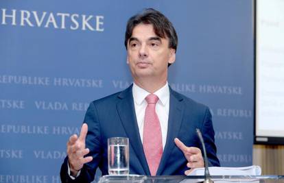 Grčić i Hajdaš Dončić tvrde da će 2015. godine BDP narasti