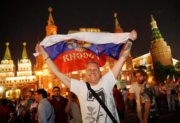 Soccer Football - World Cup - Group A - Russia vs Egypt