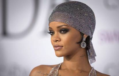 Uređenje noktiju  Rihanna je platila 58.000 kn: Super su mi