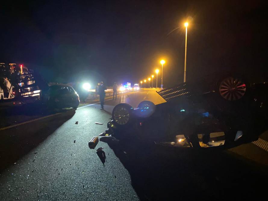 Zadar: Pijanom vozaču iz BiH auti poispadali na autocestu!