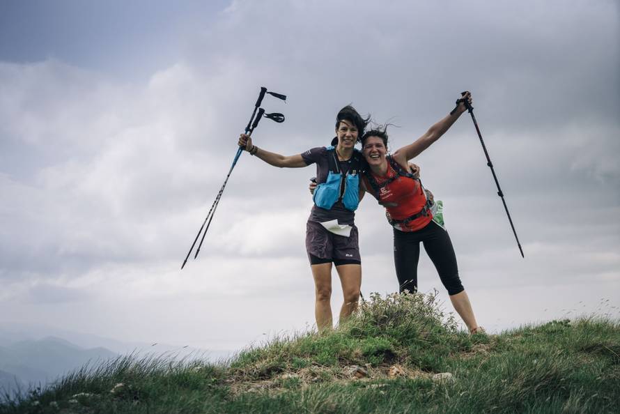 Sestre na vrhu svijeta: Darija i Iris su osvojile Mount Everest