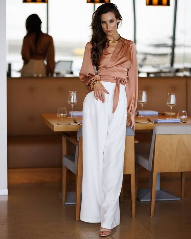 FOTO Ima božansku ljepotu! Ovo je žena koju zovu Afroditom