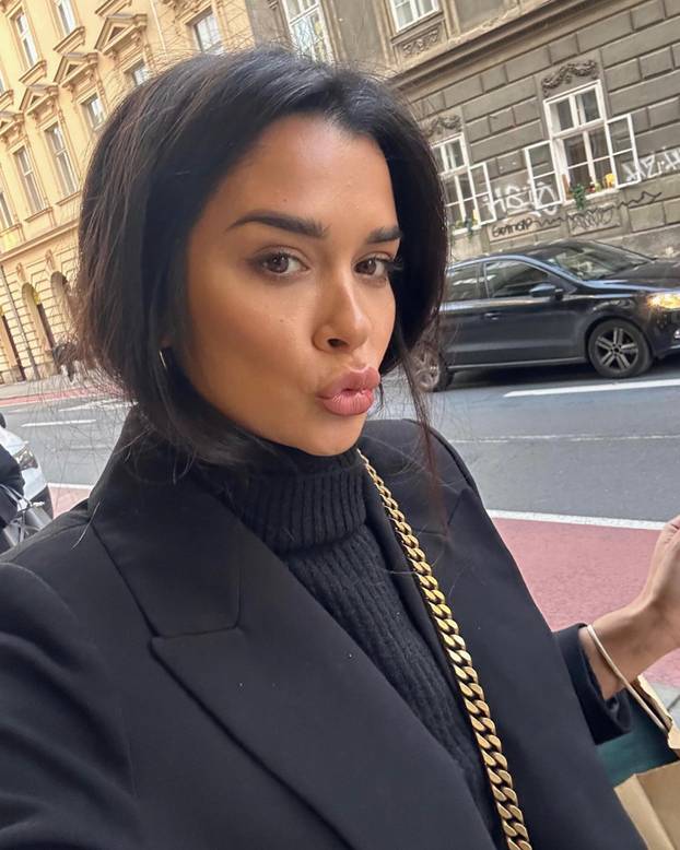 FOTO Tko je Ćorićeva djevojka? Nekad sportska nada danas je influencerica i uživa po svijetu