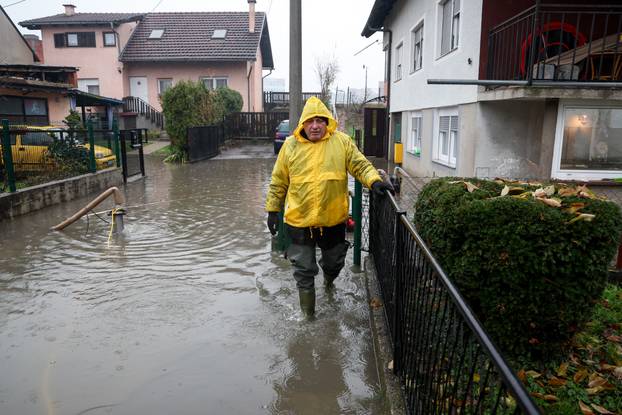 Zagreb: Poplavljena Horvatova ulica u naselju Sveta Klara