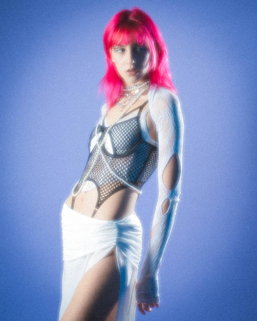 Zevin za 24sata uoči nastupa na Dori: Želim da ljudi osjete moju snagu, da vrate osjećaj slobode