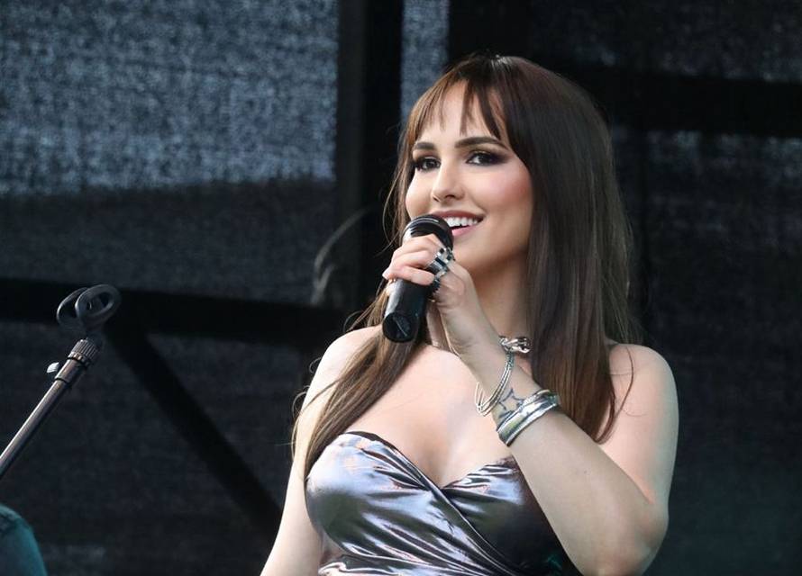 Lana Jurčević našla se na udaru kritika zbog detalja s koncerta: Evo što je pjevačica odgovorila