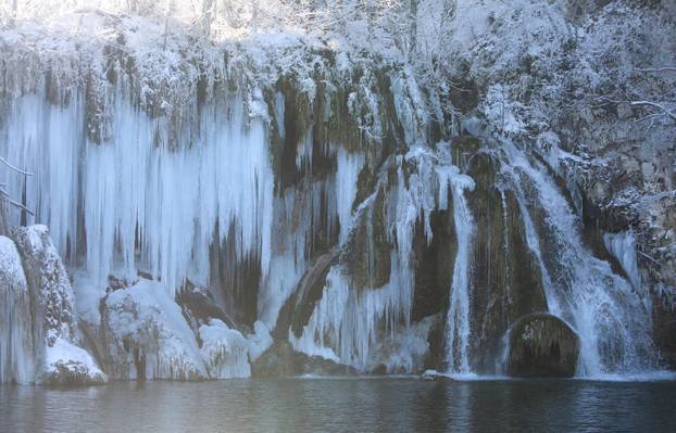 Plitvice pod snijegom i ledom