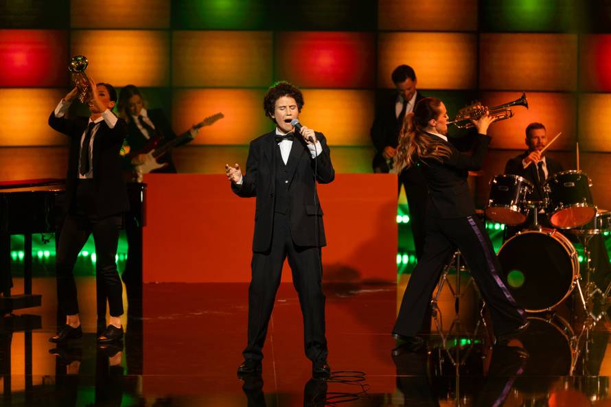 Napeto izjednačenje pa pobjedu odnijela Stela Rade sa hitom iz 2015.: 'Sad sam najviše uživala'