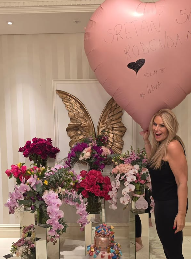 FOTO Mala fešta, raskošne torte i gripa: Evo kako je Gazdina kći proslavila svoj 50. rođendan