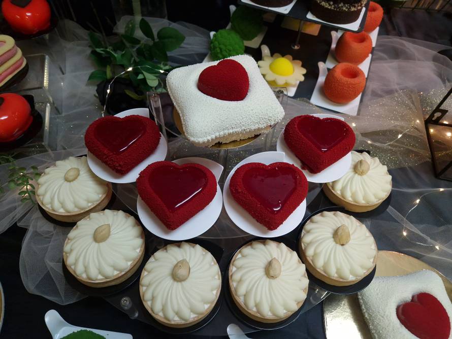 Mala proizvodnja veliki standardi! Andrejine delicije iz ljubavi prema slasticama